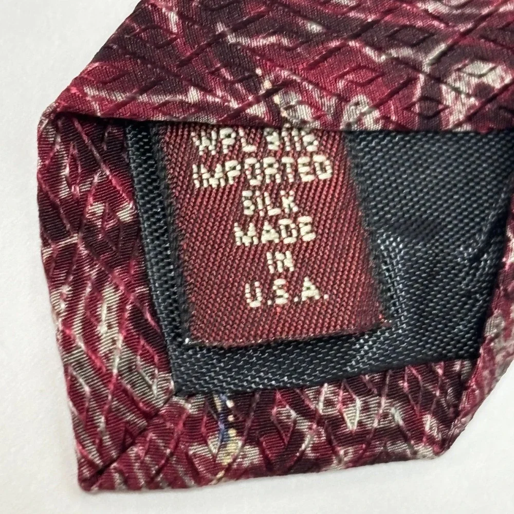 Jos A Bank‎ Necktie Mens One Size Burgundy Paisley Silk Corporate USA